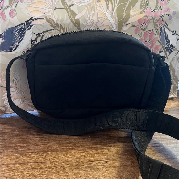 BAGGU Handbags - Baggu Black Crossbody Bag